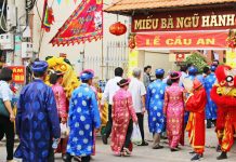 Cúng miễu ở Cần Đước